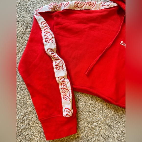 Vintage PacSun x Coca-Cola Cropped Hoodie - Size Small - Picture 4 of 6